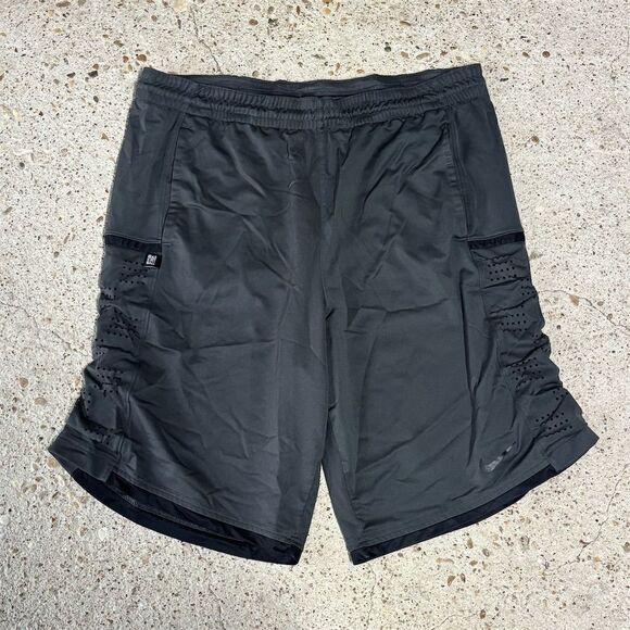 Nike Dri-FIT Men's Basketball Shorts Black Size L Casual Wear - Picture 1 of 6
